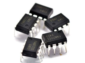 Интегрална схема FAN7711  DIP-8