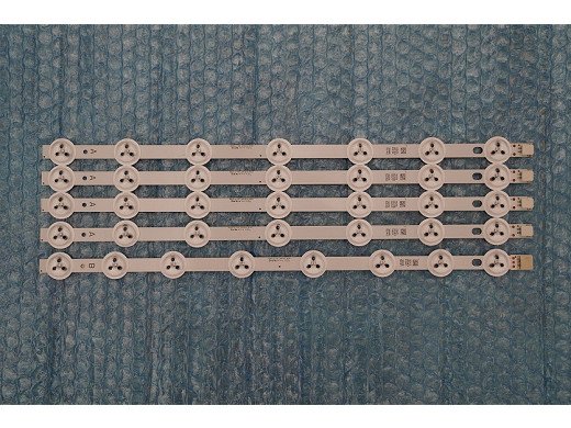 Диодни ленти комплект 5 бр/pcs 39.5DLED 40dled UNDC-N01