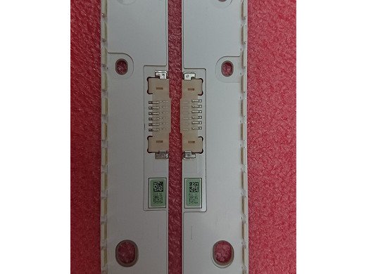Диодни ленти комплект 2 бр/pcs V6ER_550SMA_LED66_R2 + V6ER_550SMB_LED66_R2