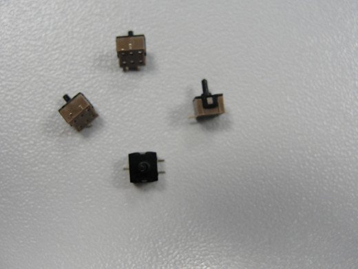 Бутон 3pin SMD 3.5x3.5mm 2mm