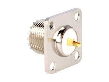 Гнездо  UHF-202 (SO-239)  женски  прав  запояване