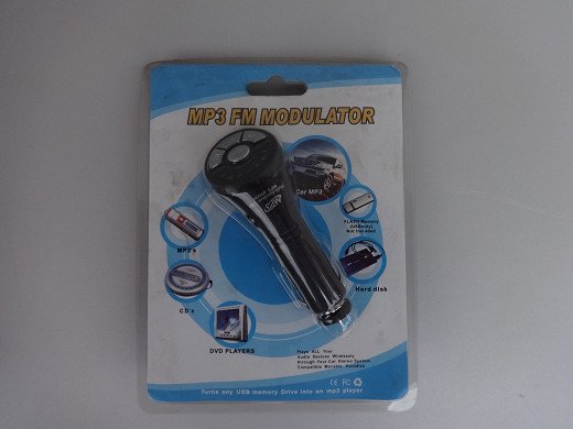 CAR MP3 FM MODULATOR