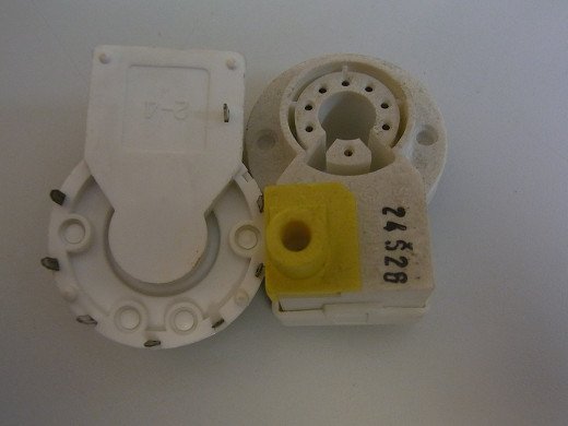 Цокъл SOCKET CRT ISM-24S26