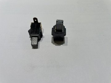 CARBON BRUSH Графитни четки 5x6x14mm with holder