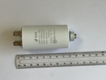 Кондензатор работен 8MF 450VAC CBB60 5% Кабелни изводи