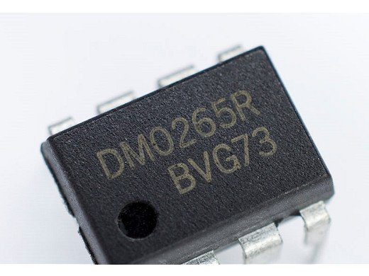 Интегр.схема  FSDM0265RN   DIP-8