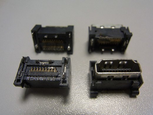 Букса HDMI за панелен монтаж женска