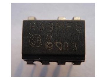 Интегр.схема  R39MF5 DIP8