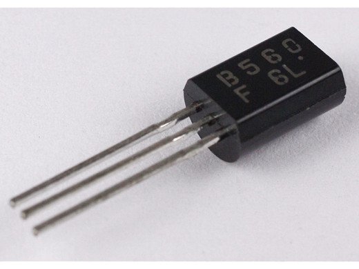 Транзистор 2SB560 TO-29