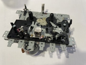 Механизъм за касетъчен плейър с бутони под прав ъгъл + 12V DC мотор